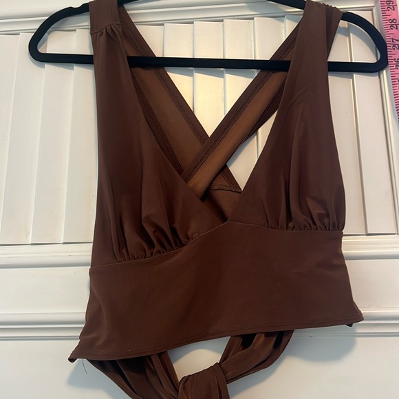 ☀️Urban Outfitters Women's Brown Crop-top☀️ - Picture 4 of 8